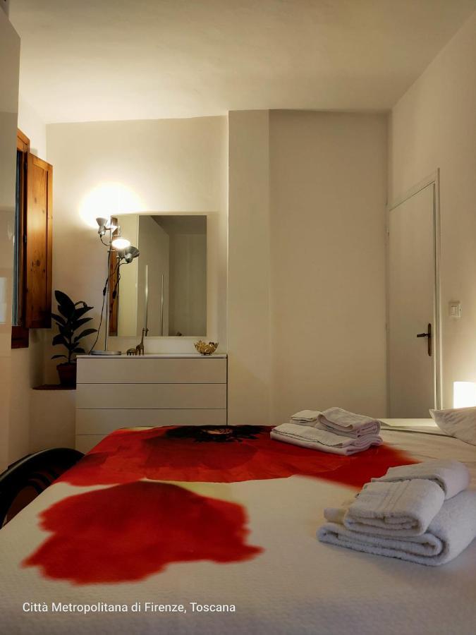 Overlooking'S Duomo Apartment In Mercato Centrale Florenz Exterior foto
